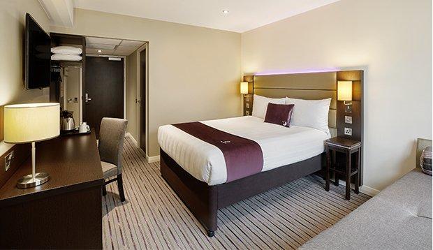 Premier Inn Birmingham City - Aston Exteriör bild